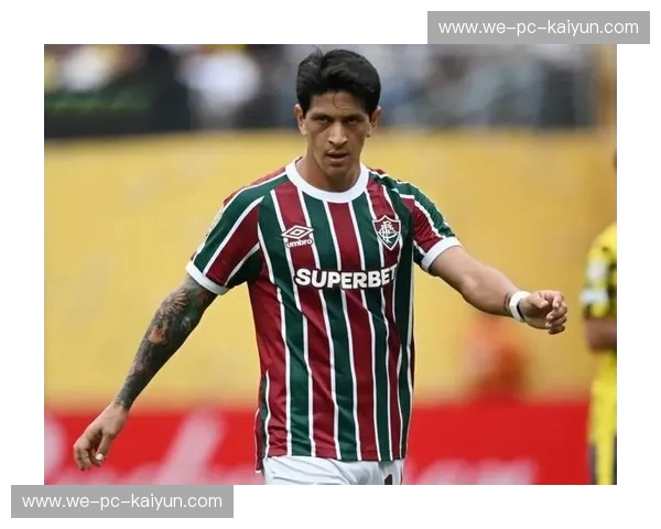 绿茵激战：弗鲁米嫩塞之光与戈亚斯的韧性，南美足坛的华丽交响曲